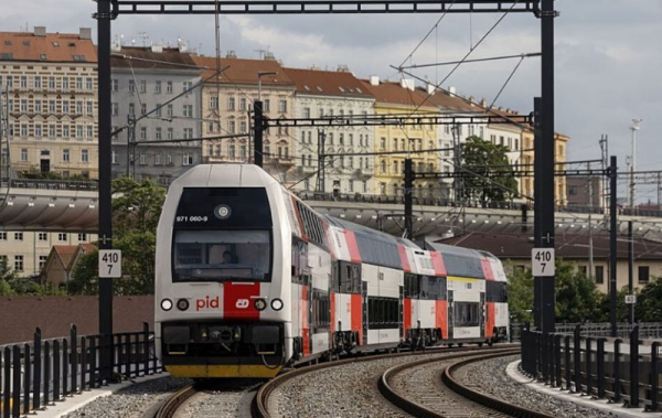 Středočeský kraj a hlavní město Praha zahájily předběžné tržní konzultace s výrobci železničních vozidel